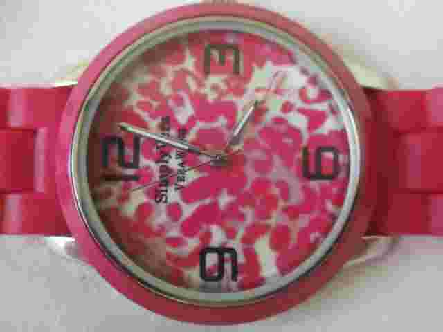 Simply Vera Vera Wang Wristwatch Pink Buckle Band Silver Tone Round face