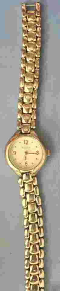 Elegant Mayfair Ladies Wrist Watch #D23 New Battery
