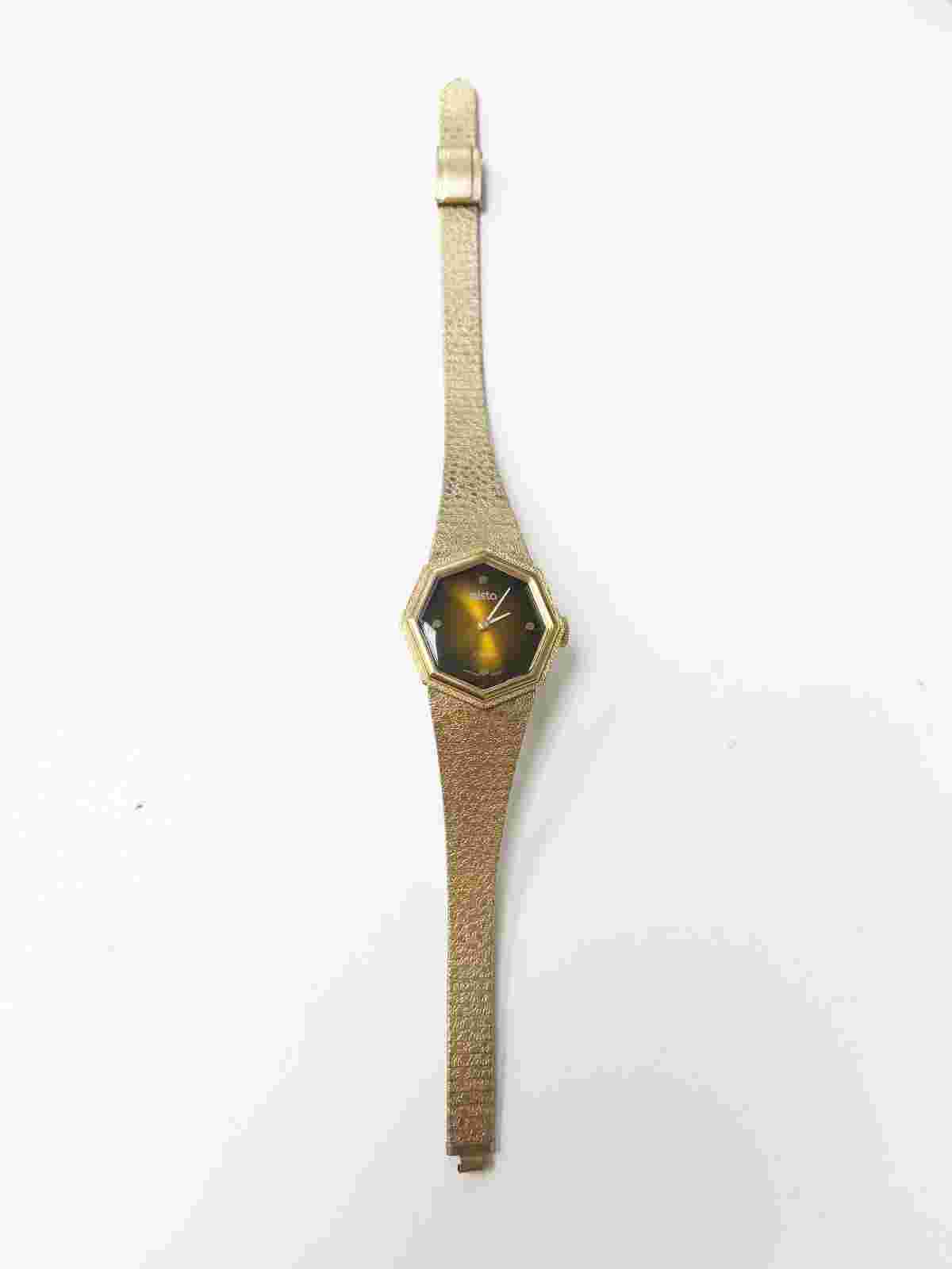 Alsta 17 Jewels Japanese Movement Octagon Shape Mechanical Wind Bangle Watch