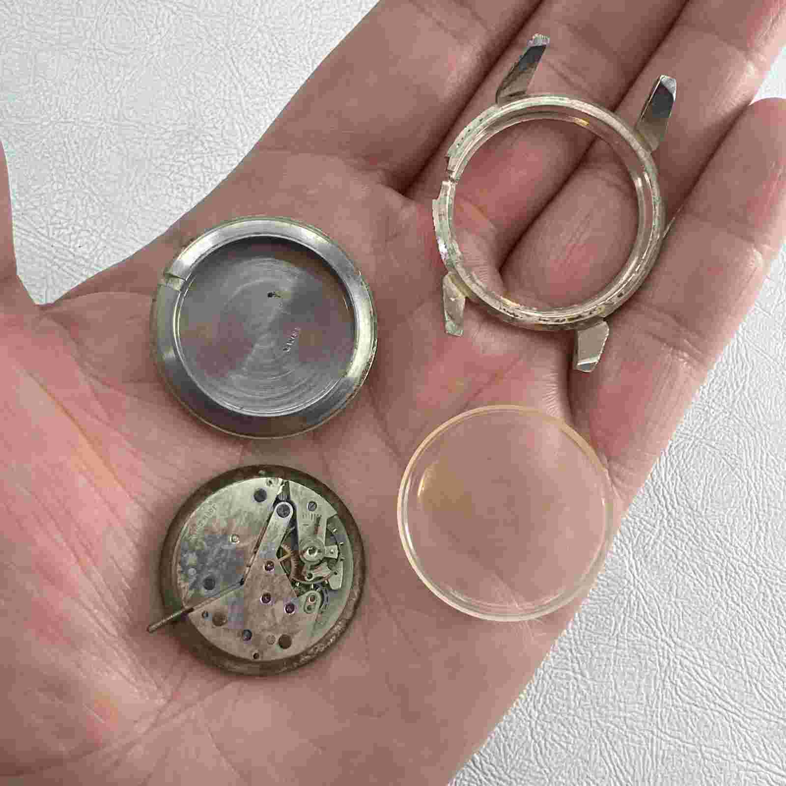 BASIS VINTAGE WATCH 17 Jewels SWISS MADE HANDWIND WATCH (FOR REPAIR)