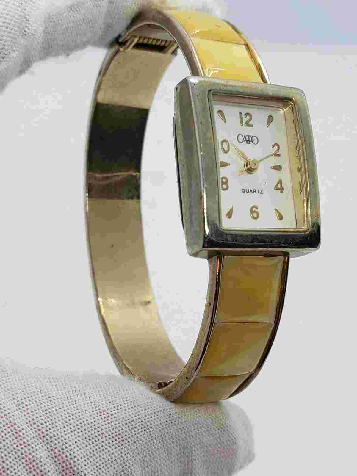 cato me453-11 Women's Yellow Bangle Watch Fits 7in Wrist Needs A New BATTERY