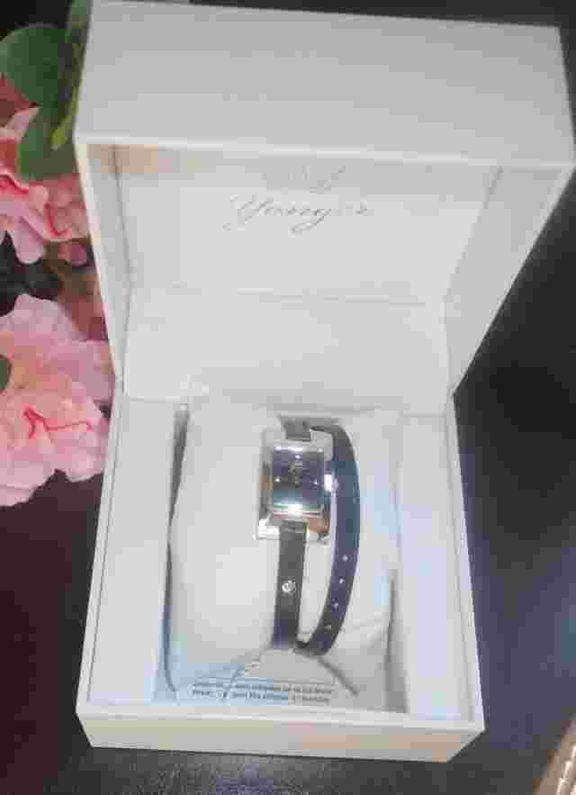 Yonger and Bresson Women's DCC 1469/01 Genuine Black Leather Quartz Watch new
