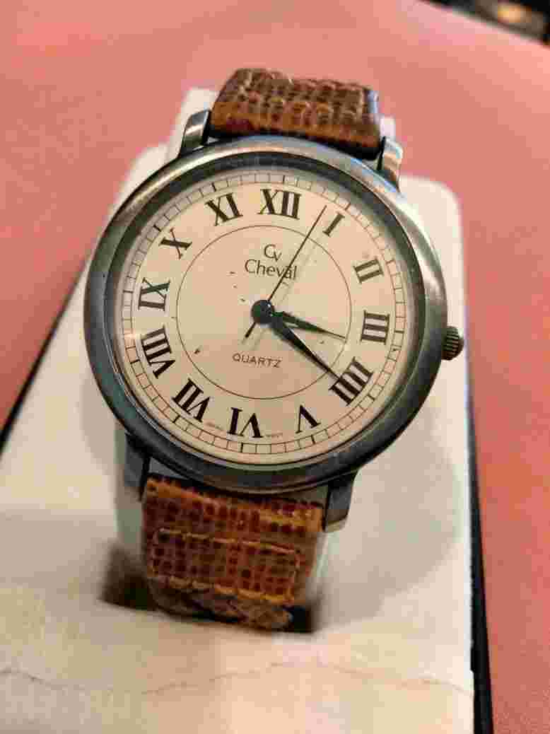 Cheval unisex watch very unique braided straps give it a nice look.