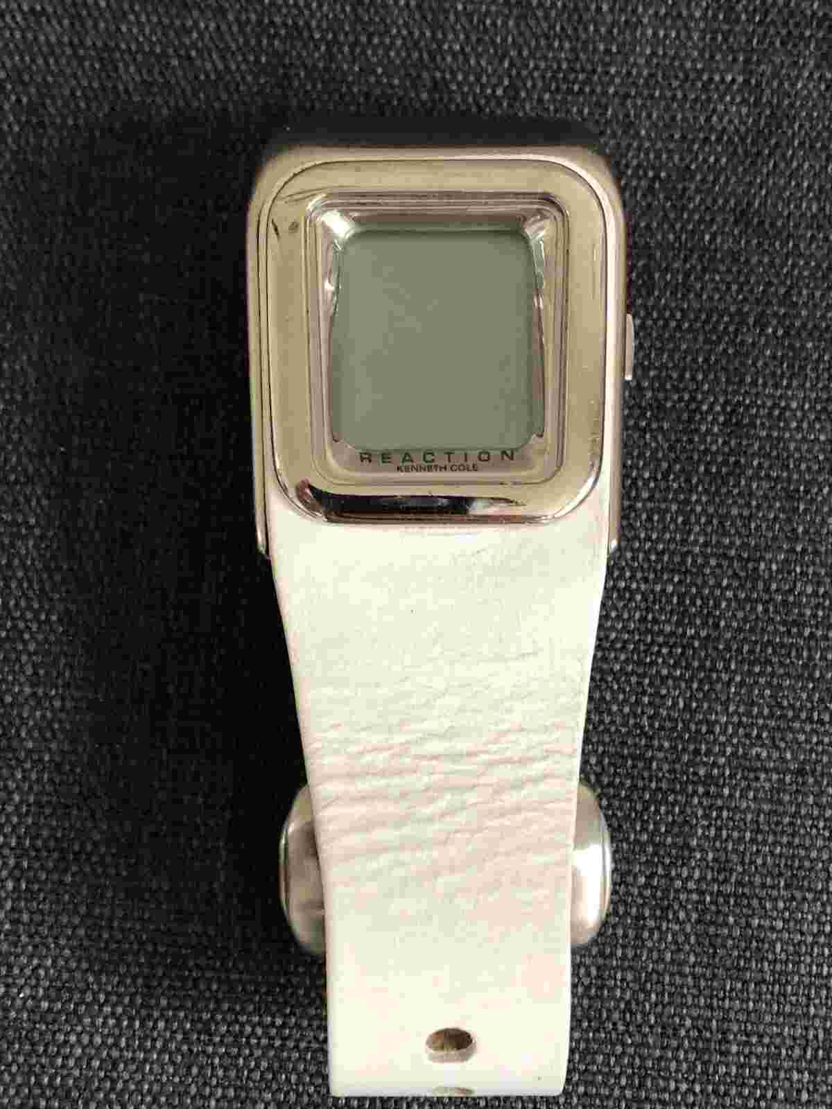 KENNETH COLE REACTION Digital QUART WATCH F299-03 RK5038 RARE