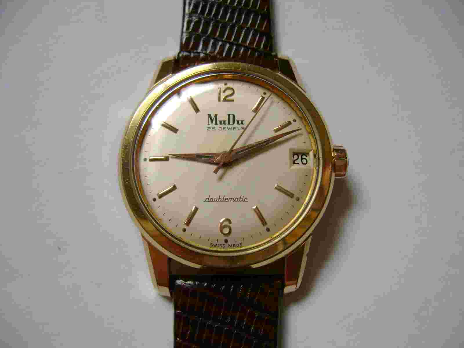 VINTAGE  AUTOMATIC MUDU 25 JEWELS . RUN  GREAT