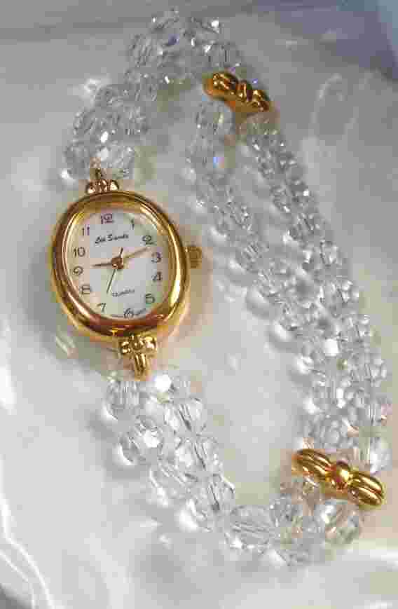 Vintage LEE SANDS Women's Watch/Bracelet Quartz MOP Crystal Stretch New Battery