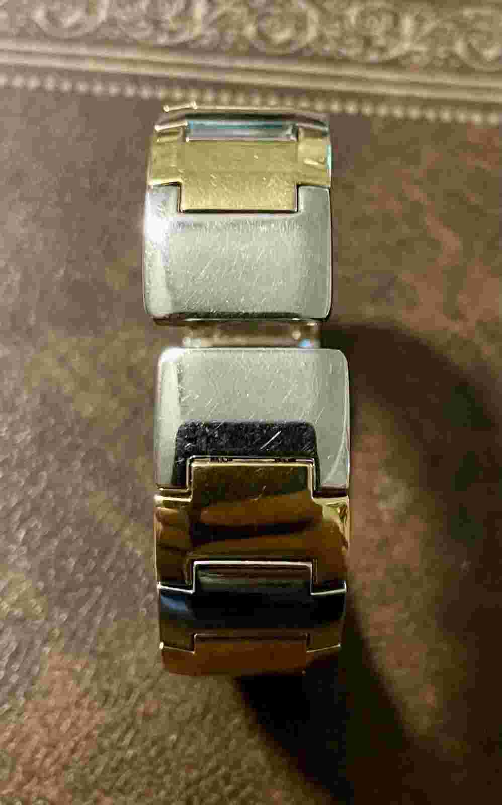 Hugo Max WOMENS Two Tone Watch With New Battery