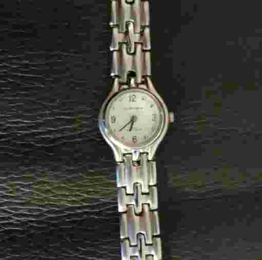 Quemex Womens 7" Japan Quartz Watch - Needs Battery