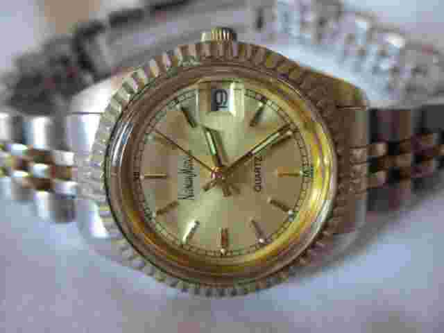 Neiman Marcus Watch Women's Dual-Toned Gold/Silver Link Band Analog Wristwatch