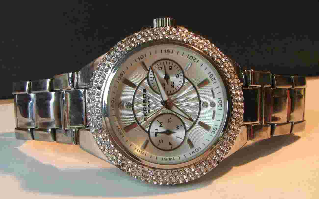Akribos XXIV Quartz Day- Date Watch