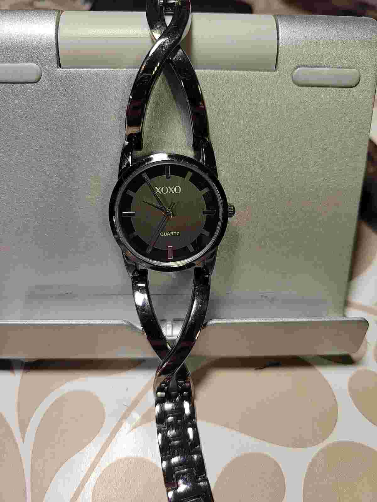Xoxo Quartz Women's Wristwatch