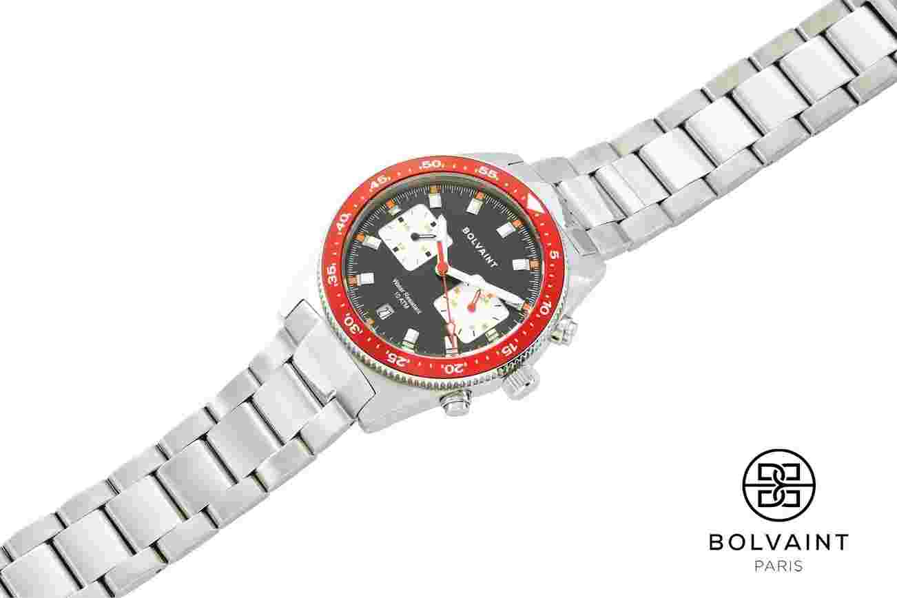 The Bolvaint Balmat Argent in Red