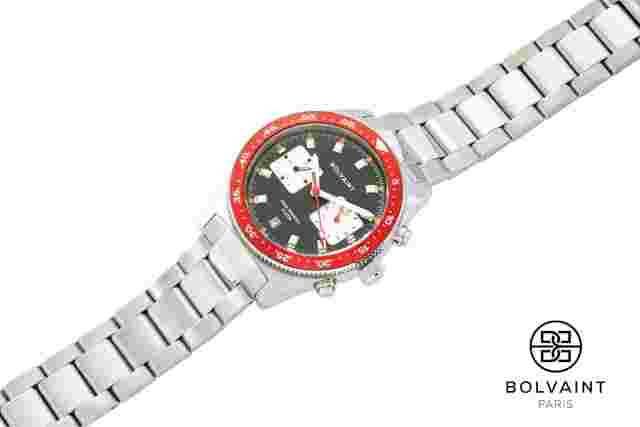 The Bolvaint Balmat Argent in Red
