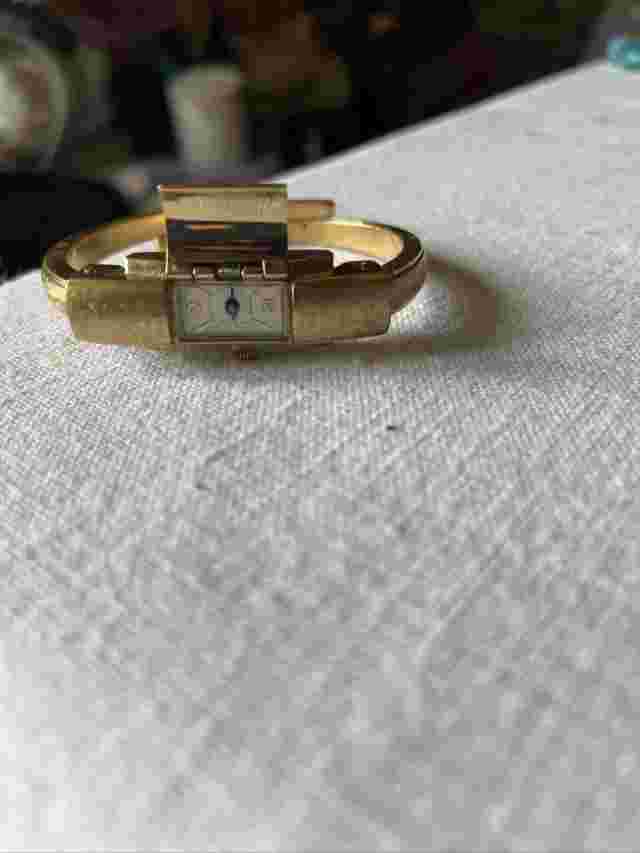 Ladies Navarre 17 Jewels Swiss Made Watch For Repair