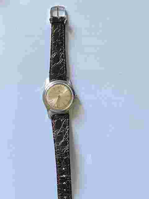 Vintage Shanghai A-581 wristwatch, brown leather strap. 1950s/1960s