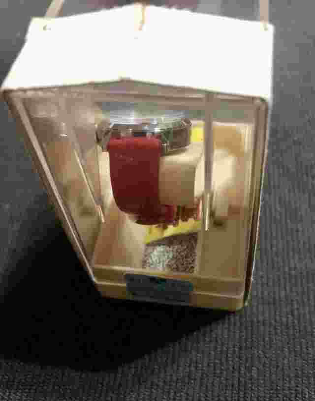 Vintage Disney Minnie Mouse Watch – Women’s Silver Tone, Red Band, SS