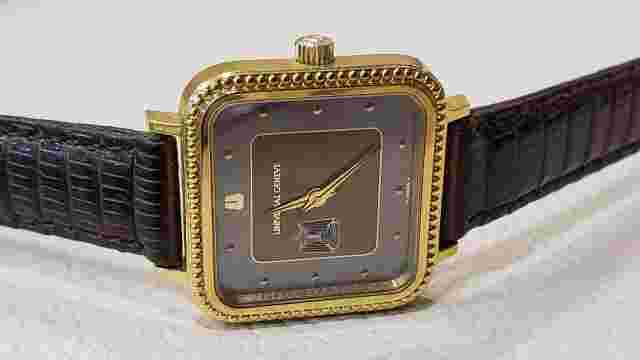 Rare Universal Geneve Saddam Iraq Logo 25mm Ladies Quartz Watch