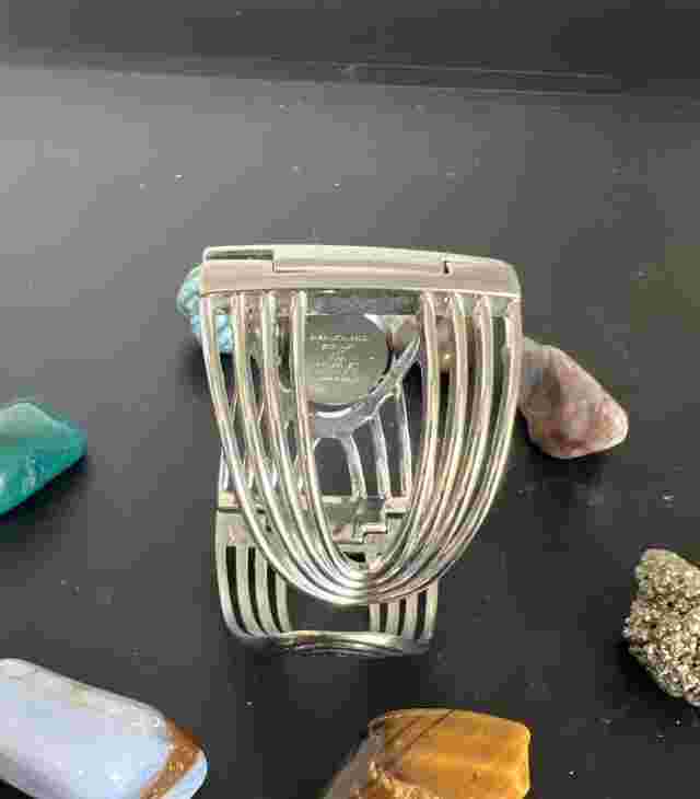 Studio Quartz Women LT-T Needs Battery