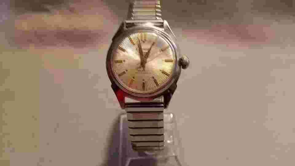 Vintage 1940's Banner Mens Automatic Mechanical Watch