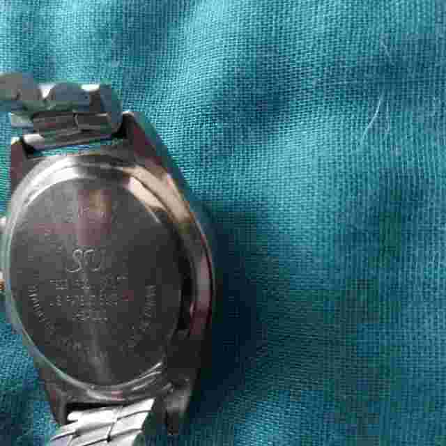 sergio valente quartz watch