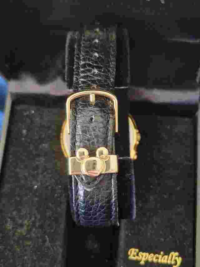Lorus mickey mouse musical watch
