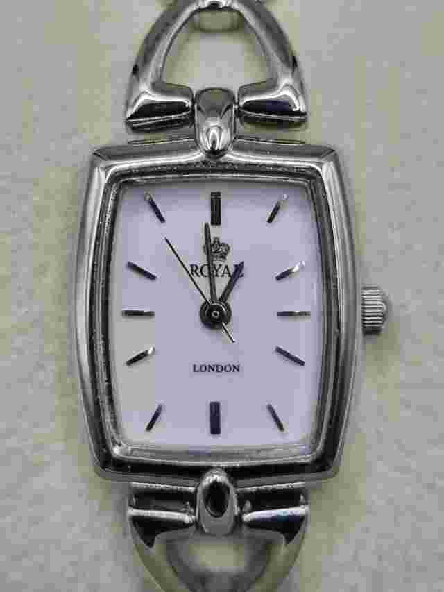 Rare Boxed Royal London SilverTone Wristwatch Untested Rectangular Watch 19.56mm