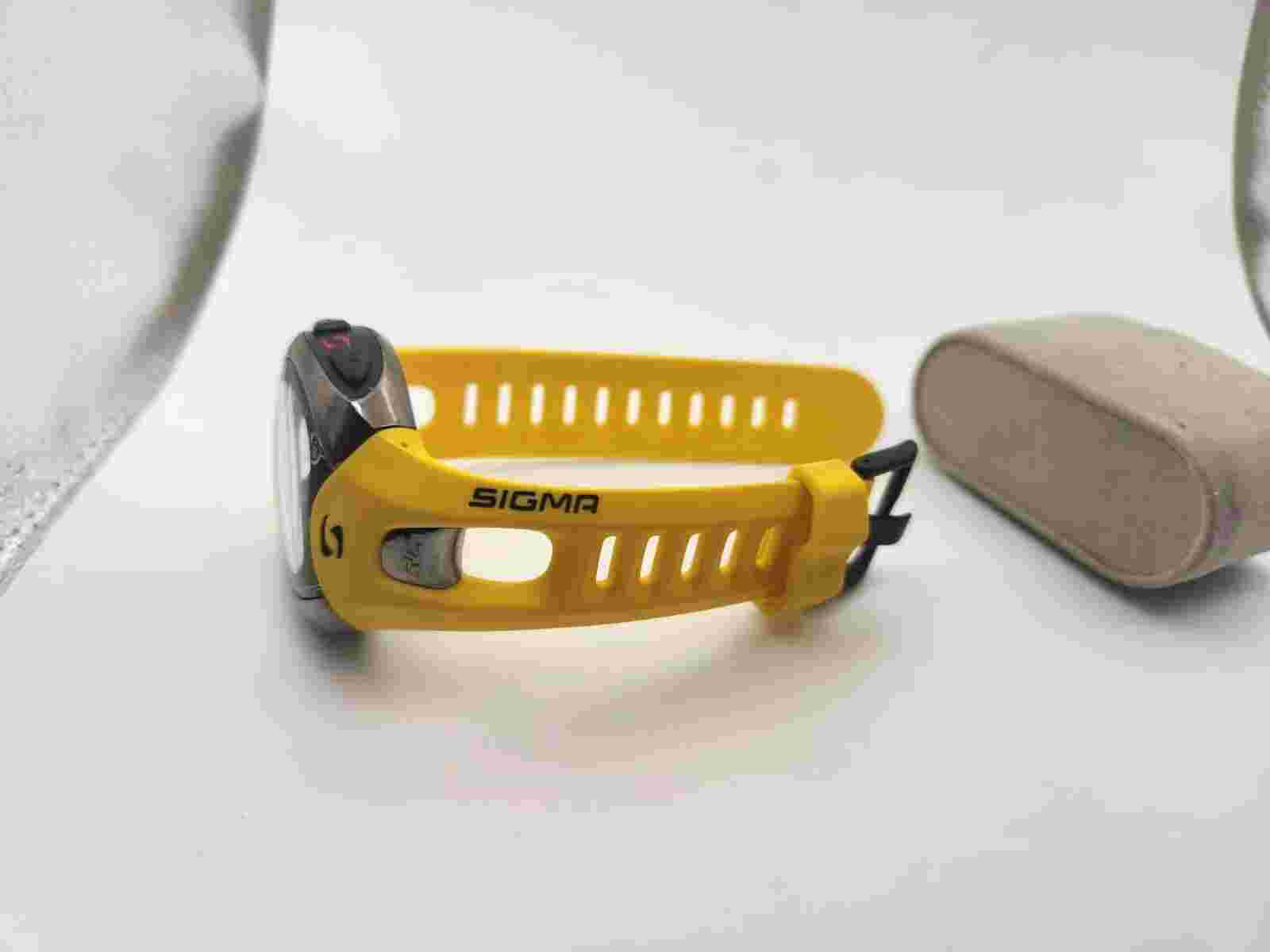 Sigma Running Watch 14.11.  Needs Battery.  M7