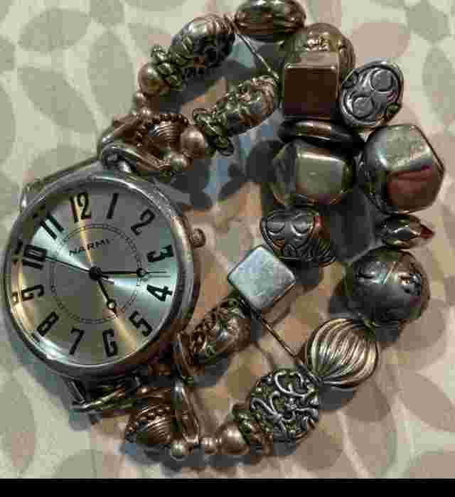 Vintage Narmi stainless steel water resistant bangle bracelet Women’swrist watch