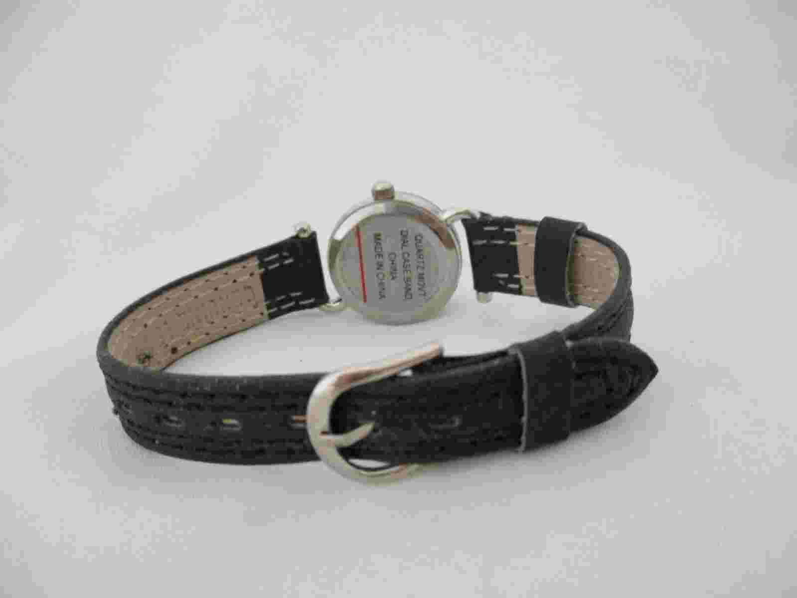 Suisse Ralph Women's Analog Watch Black Buckle Band