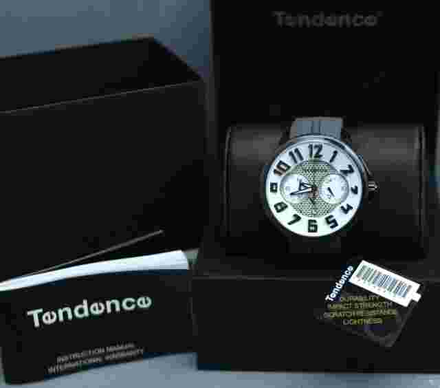 Tendence Gulliver Round - Fiber Watch with White Dial Analogue Display 2046016