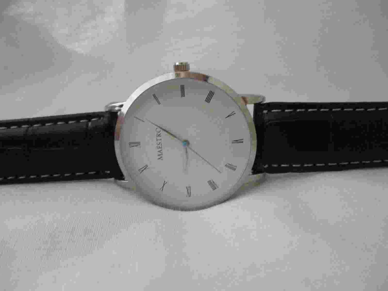 Maestro Roman Numeral Watch, Textured Buckle Band, WORKING!