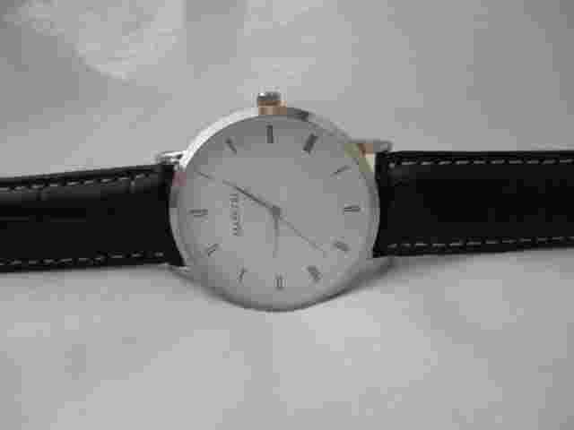 Maestro Roman Numeral Watch, Textured Buckle Band, WORKING!