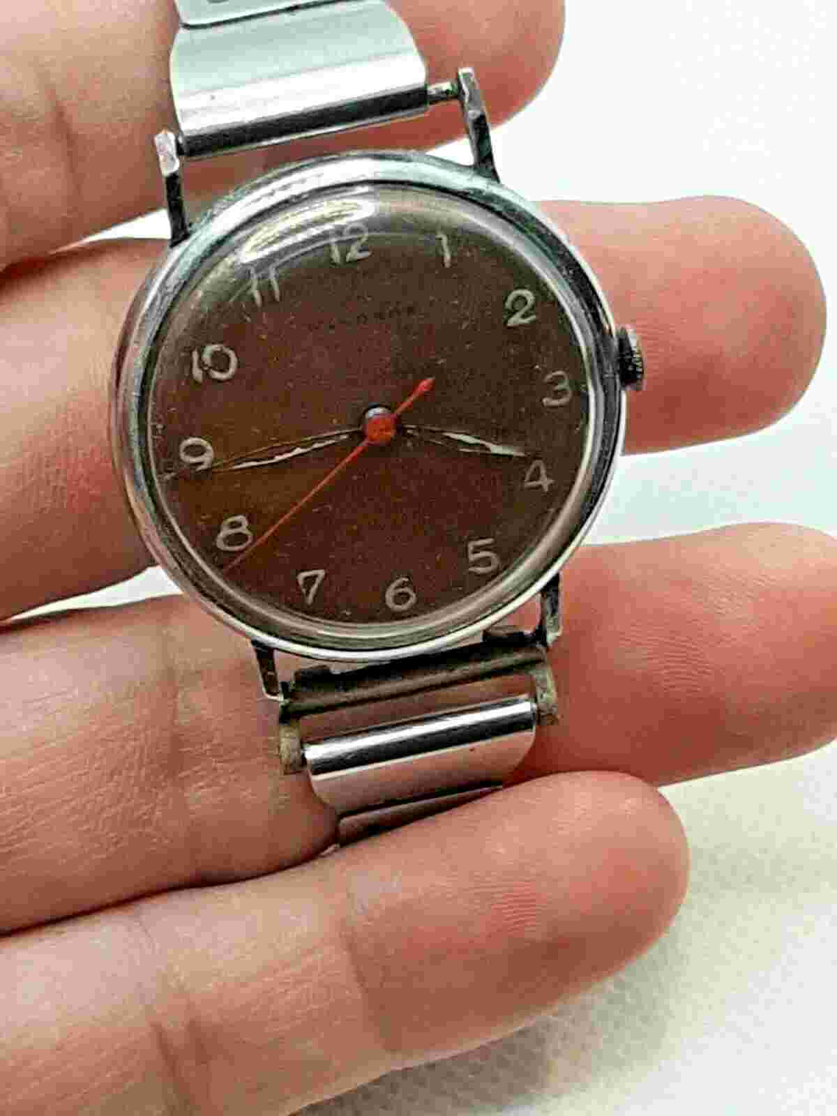 Vintage Windsor Windup Wristwatch - ladies bracelet - watch