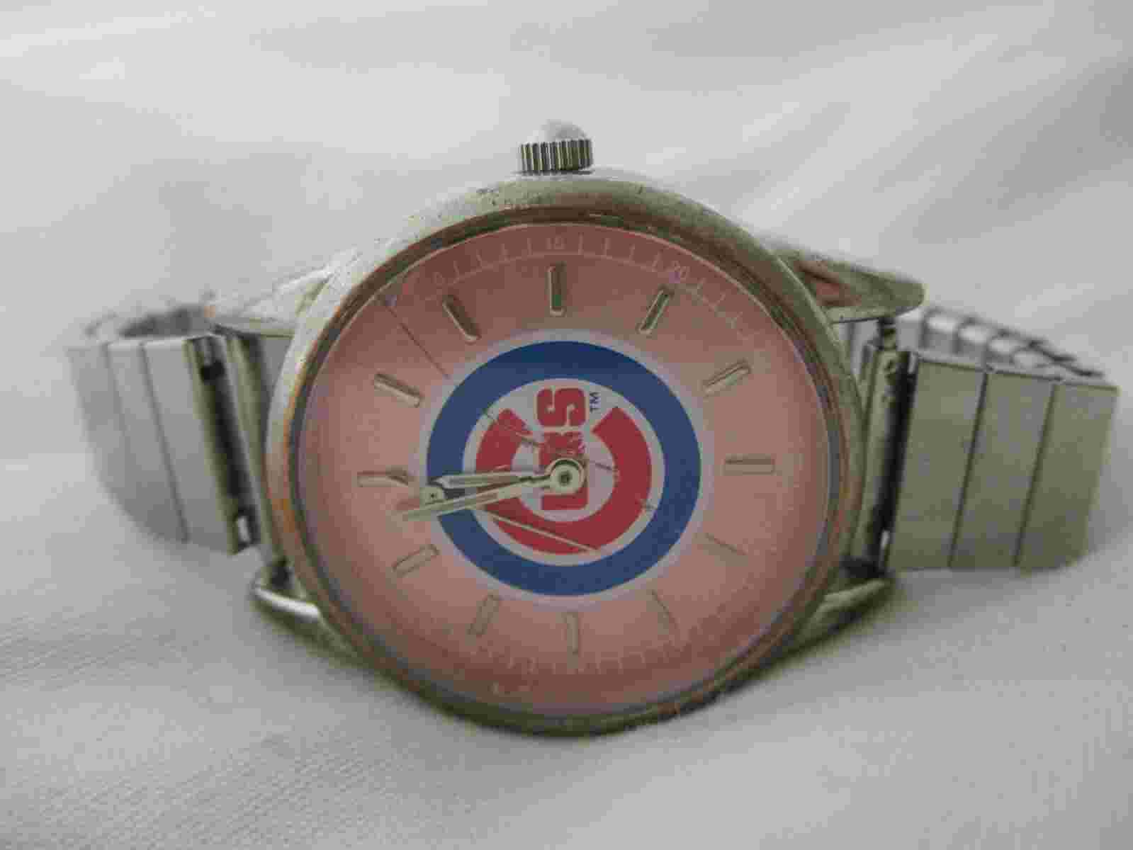 Chicago Cubs Silvertone Game Time Watch, Pink Dial, Metal Expansion Band WORKING