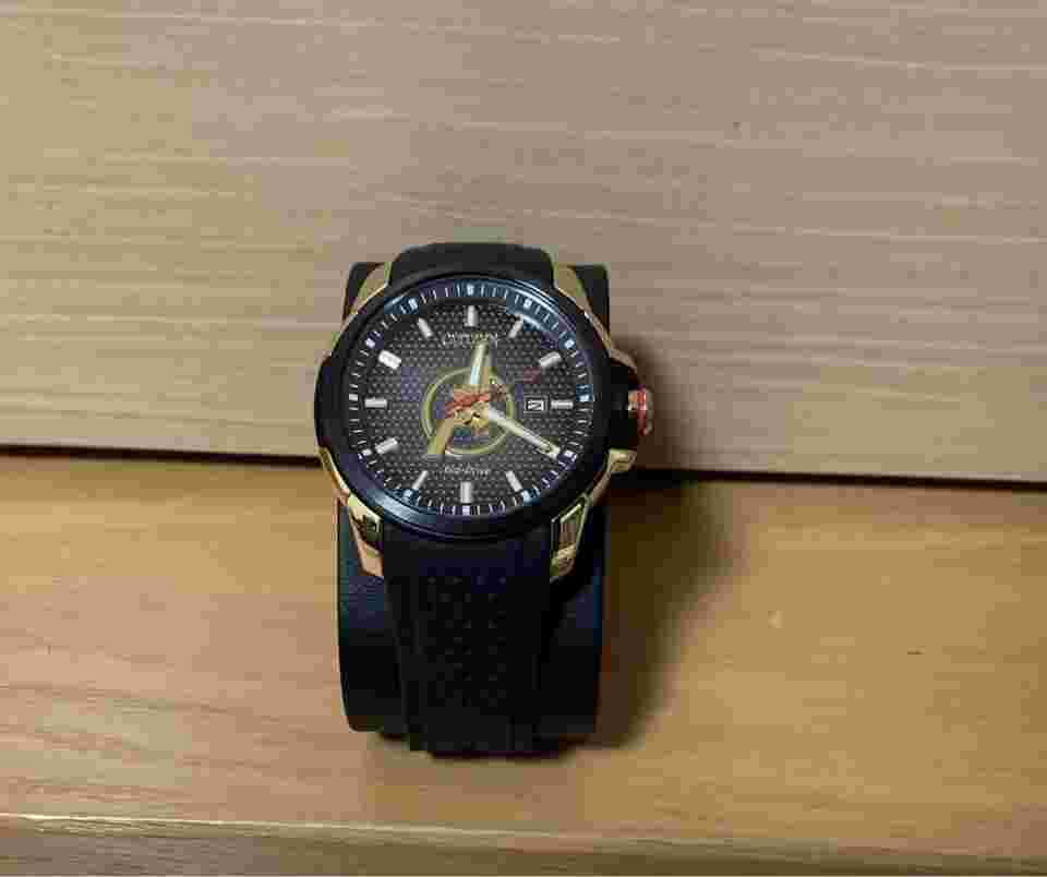 Marvel Watch With Original Box Aw Men'S