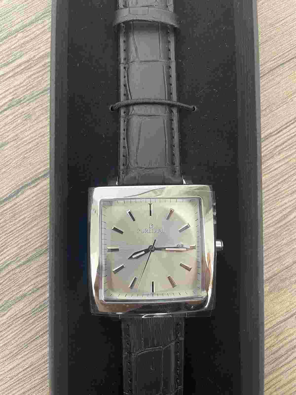 Puredial Square Legacy White/silver Face Black Leather Strap