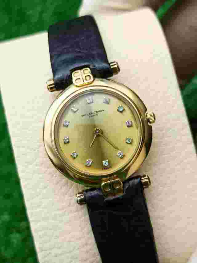 ICONIC BALENCIAGA PARIS LUXURY LADY WATCH FRANCE 80s GOLD PLATED ROUND SLIM FIT