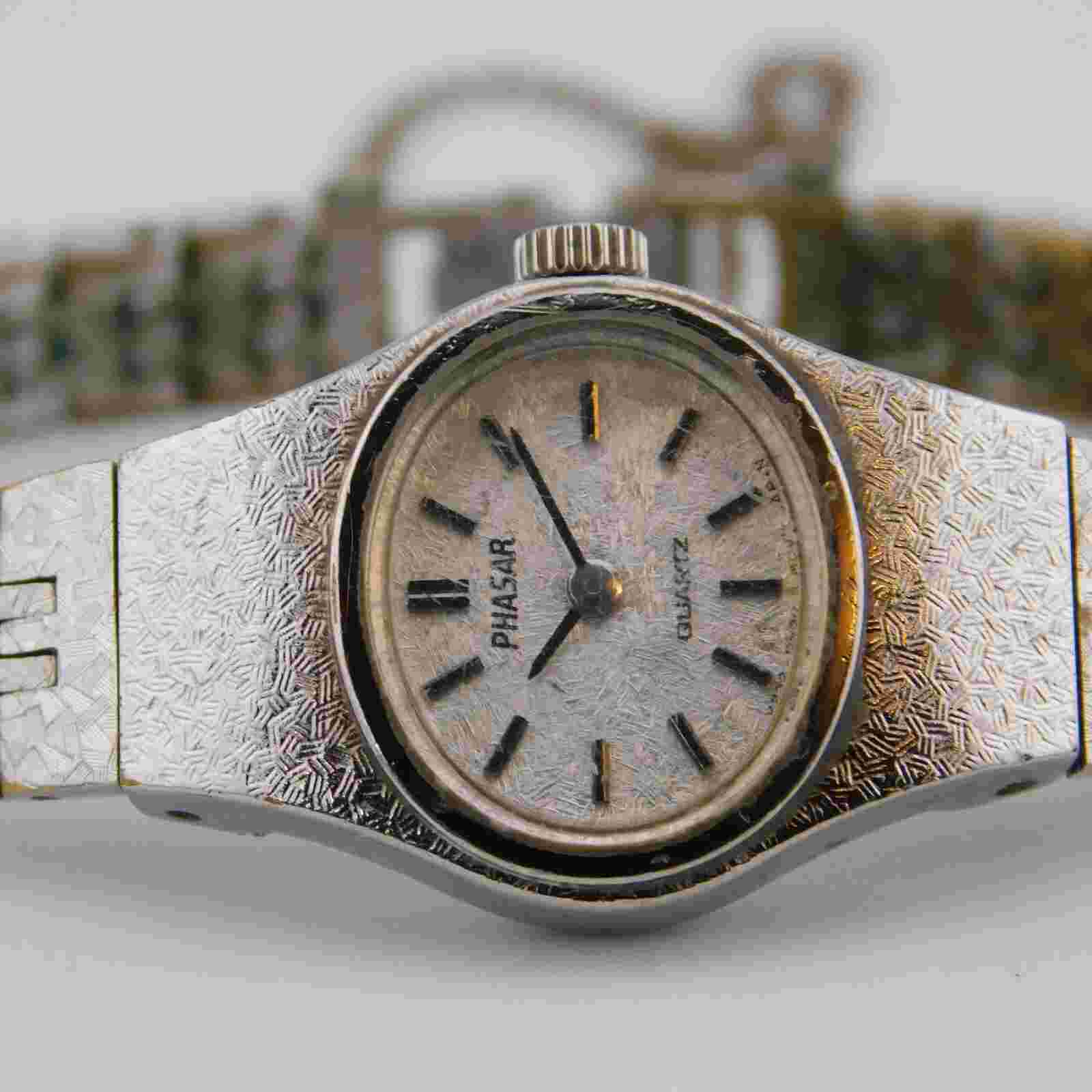 PHASAR V232-5300 Silver Tone Quartz Analog Women's Watch Sz. 5 1/2" New Battery