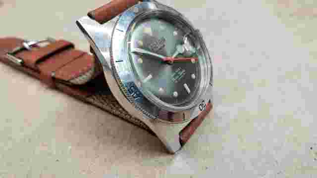 Ardath Denis Divers Submarine Vintage 660 Ft. 25J "Amazing Patina"
