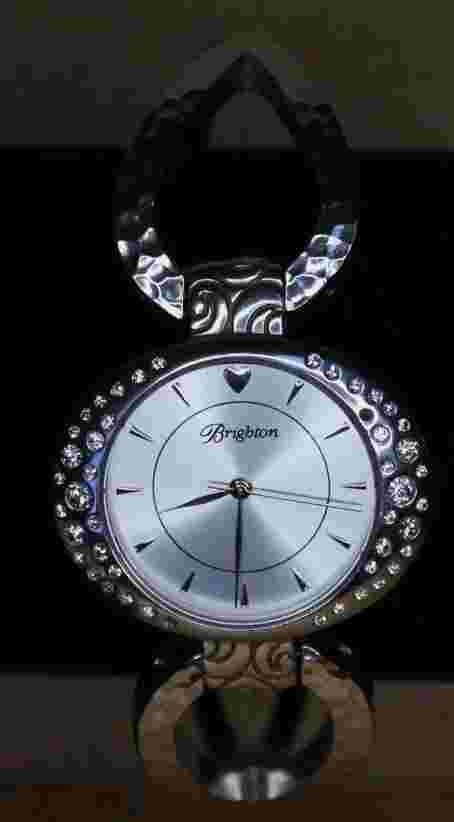 New in Heart Tin NOS Brighton Utopia Watch 35mm Case Gem Set Bezel Bangle Band