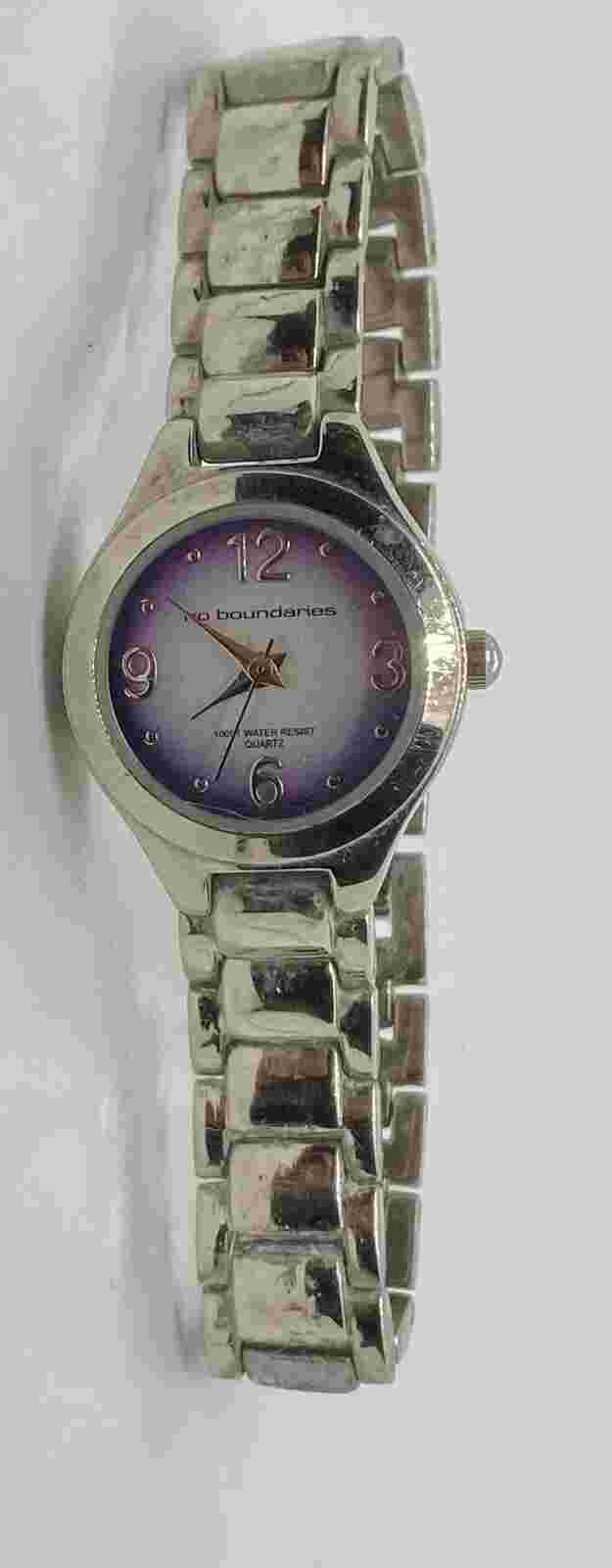 NO BOUNDARIES Ladies Watch New Battery Purple Dial Silver Band Water Resist 30M