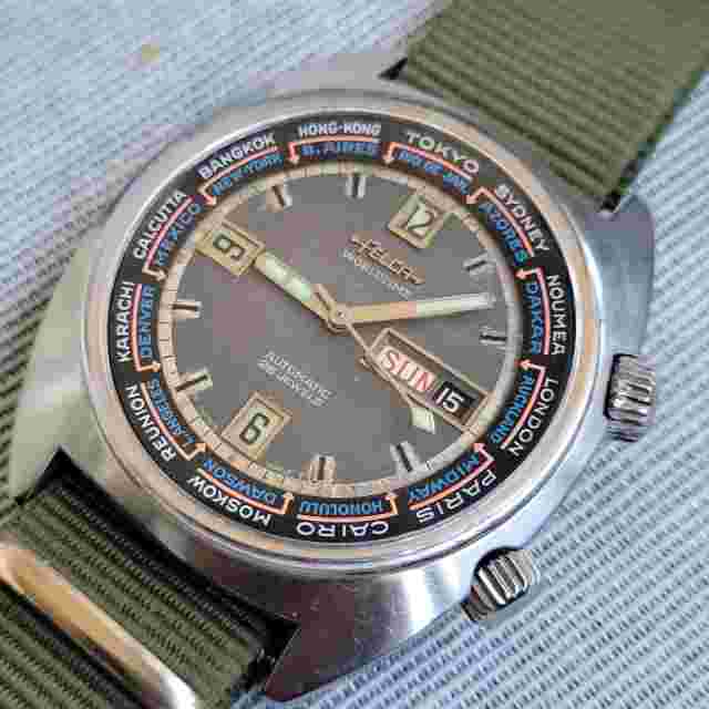 Felca Worldtime in 42mm steel super compressor (660 FT), dual-crown 1960's