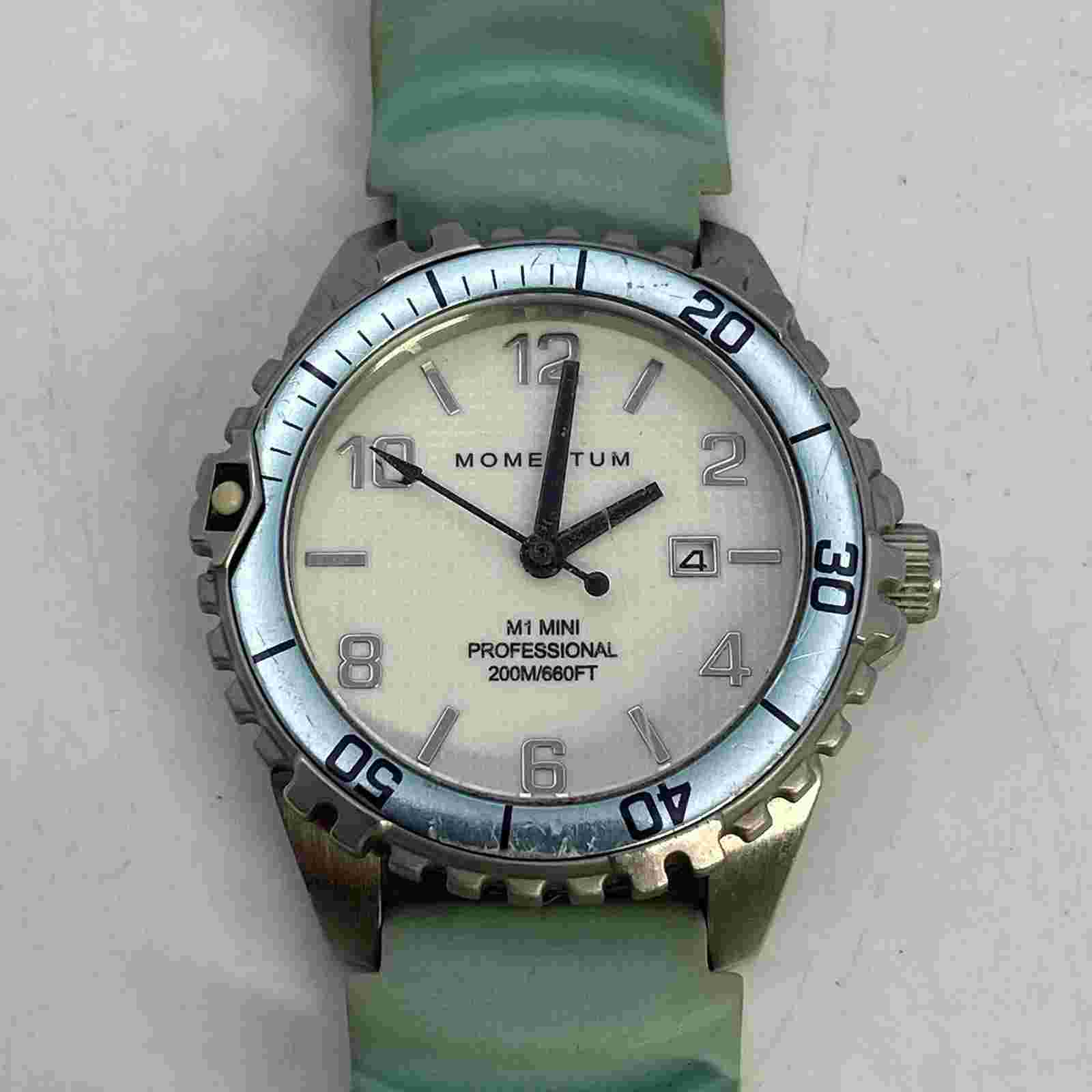 Momentum Diver Quartz Watch CN Series 00004 Lady 200m Rotating Bezel Battery