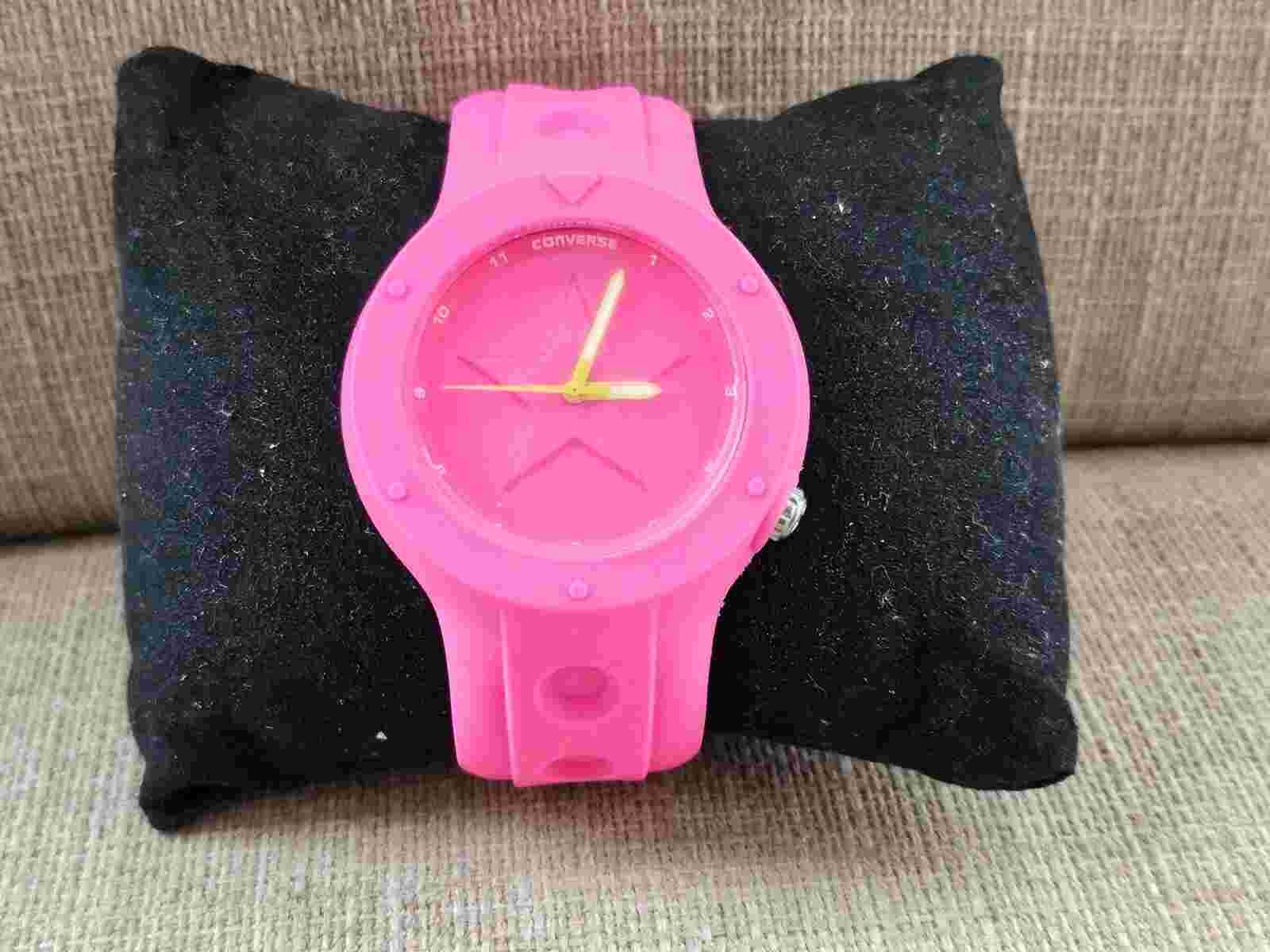 Converse Wristwatch Pink Rubber Sport Strap Unisex Analog Quartz Wrist Watch $65
