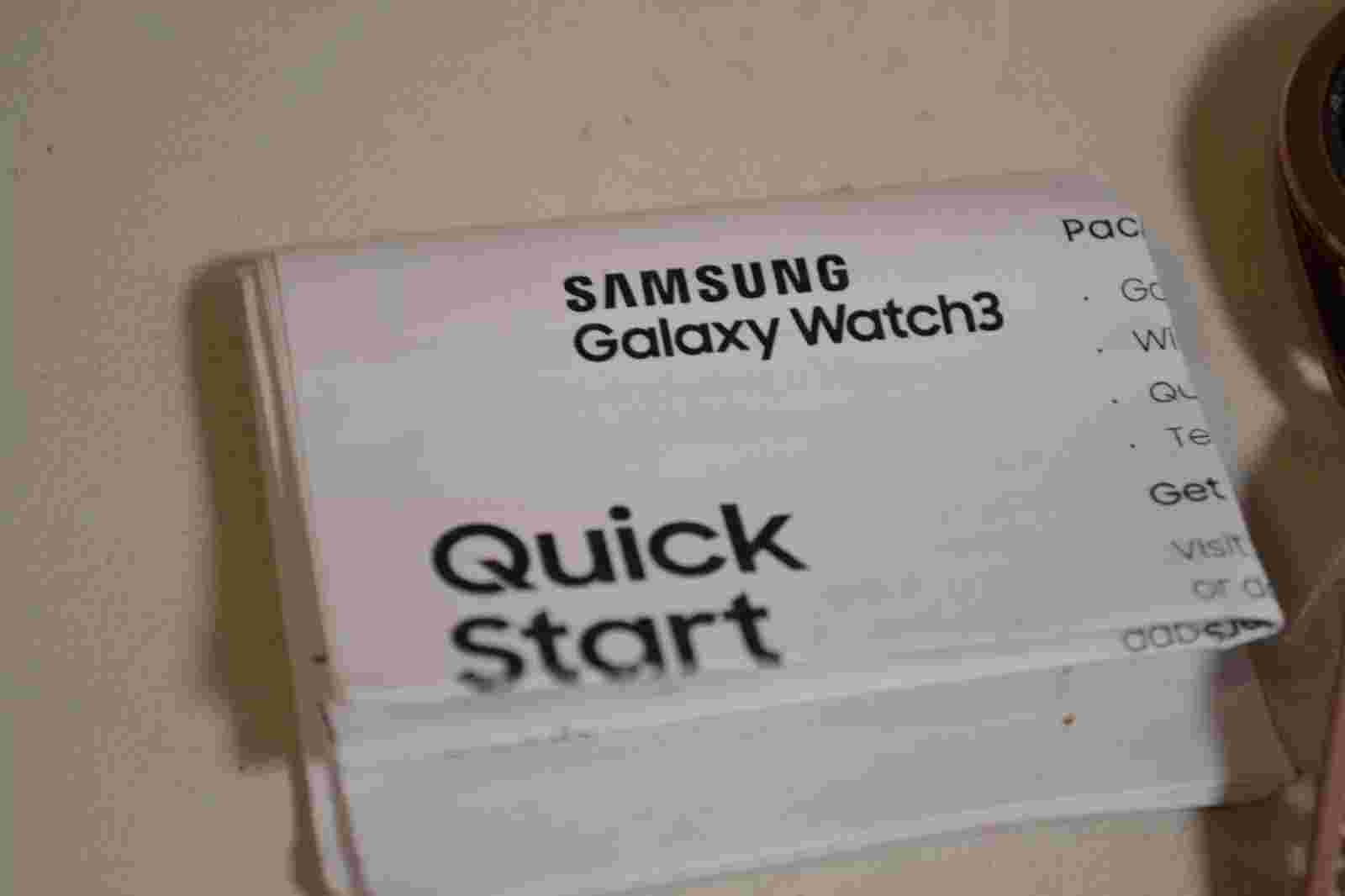 Samsung Galaxy Watch MIL-STD-810G 44mm GPS LTE 20mm Black Strap & Charging Cable