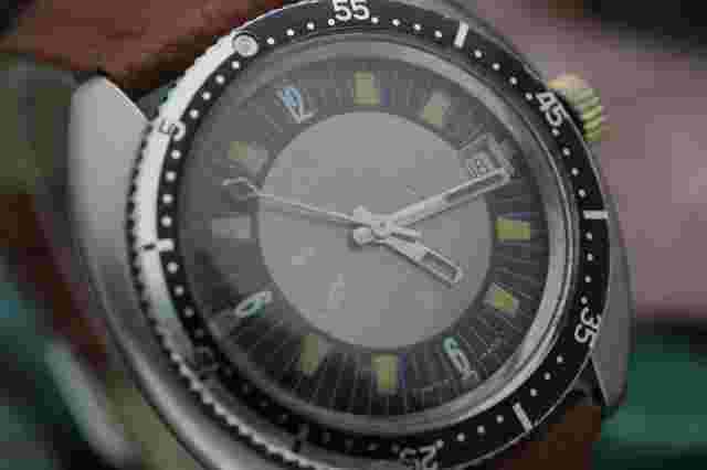 Vintage SILVANA 25 Jewel Automatic Stainless Steel "UFO" 40mm Men's Diver Watch