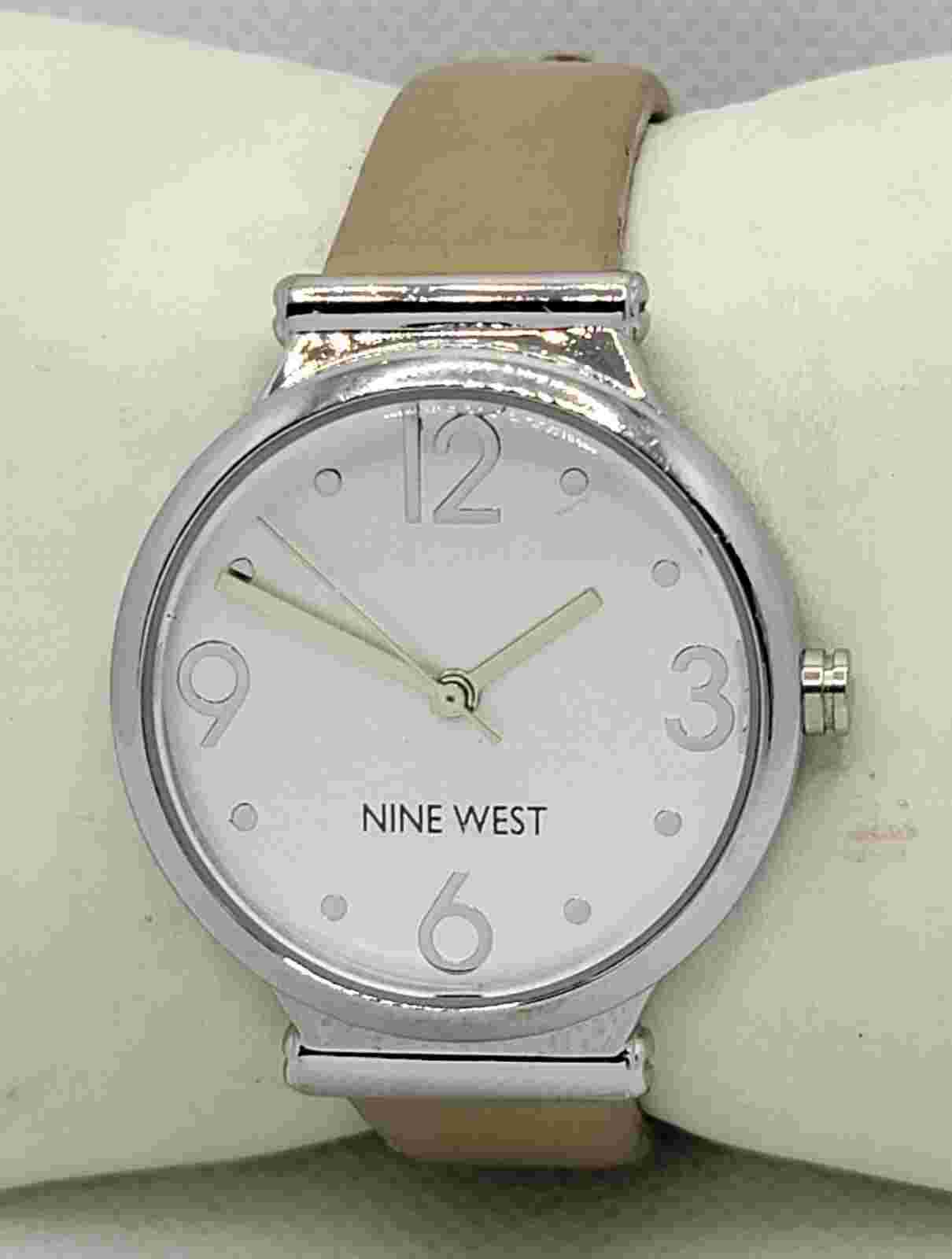 Ladies Nine West Classy Round Silver Tone White Dial Analog Watch F5