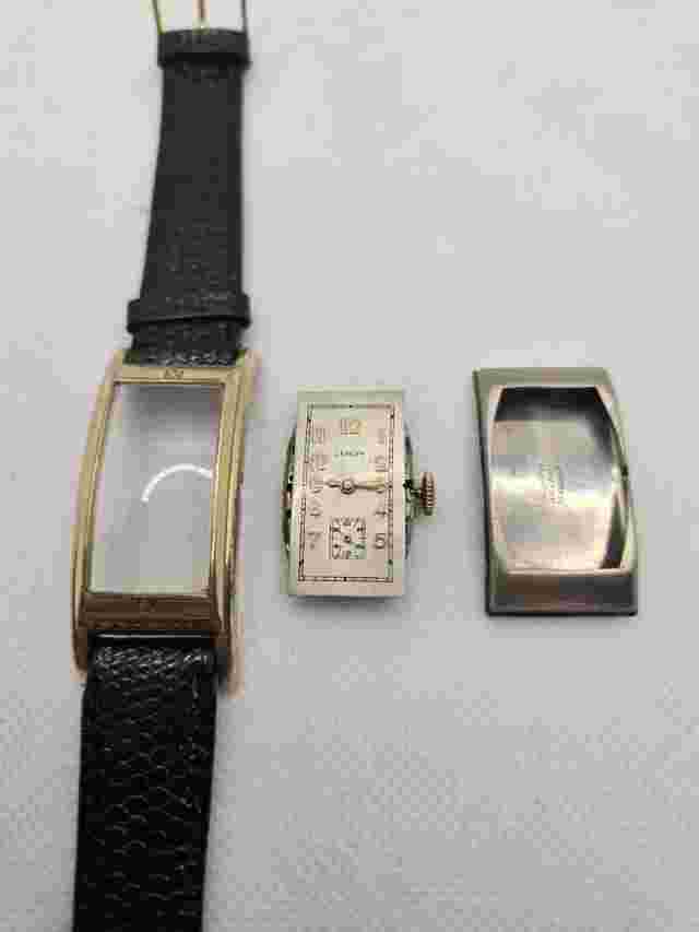 Vintage Leroy Gold-Plated Men’s Wrist Watch – Tank Design, Swiss Movement