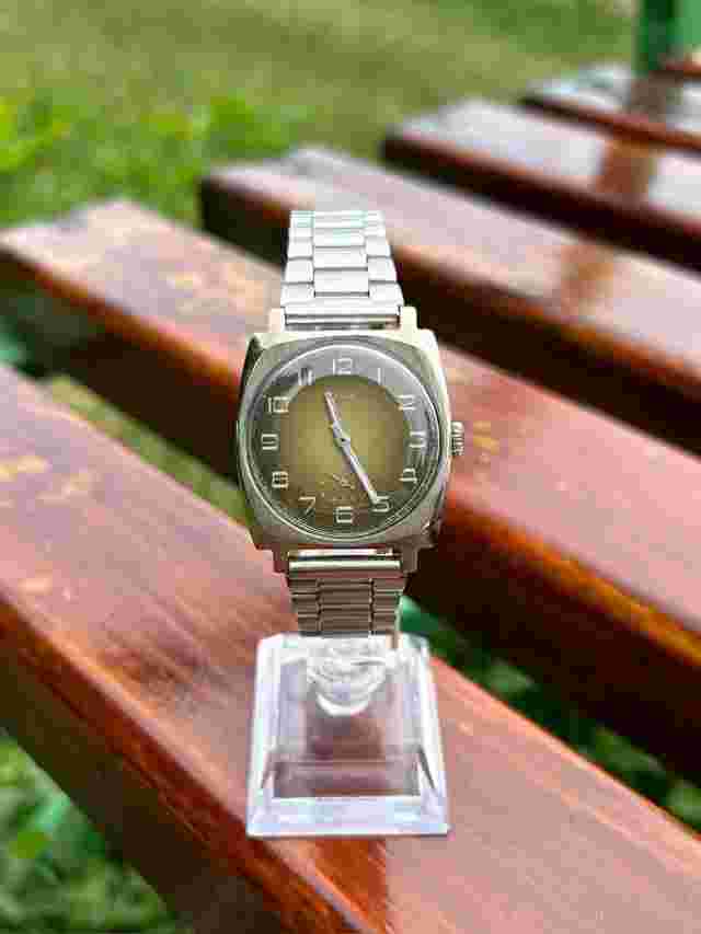 Vintage Wristwatch Zim Soviet USSR Retro Mechanical Wrist Watch Excellent 1980s
