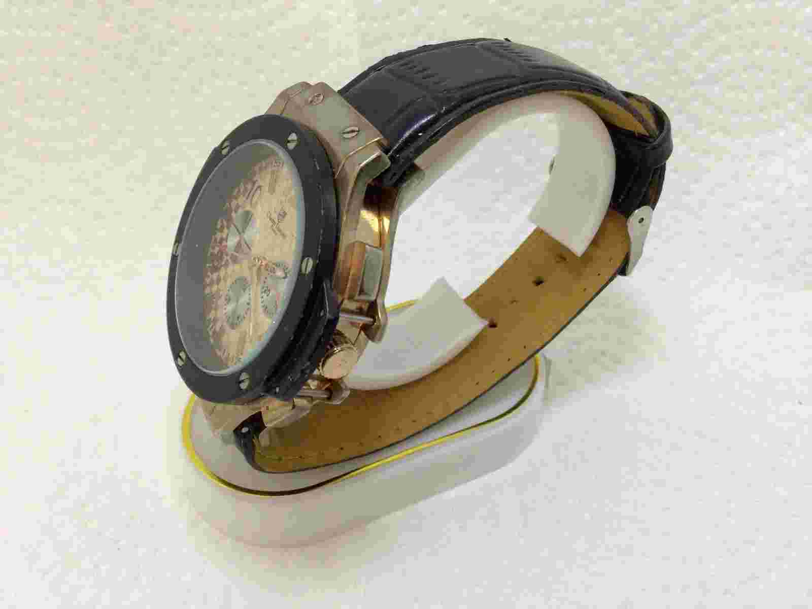 CHARLES DUMONT, PARIS 45mm BLACK & GOLD WRISTWATCH (FREE SHIPPING)